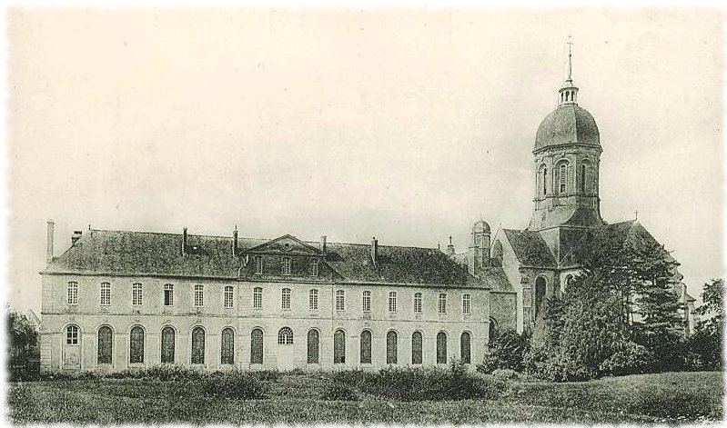 MONDAYE - Abbaye et Eglise