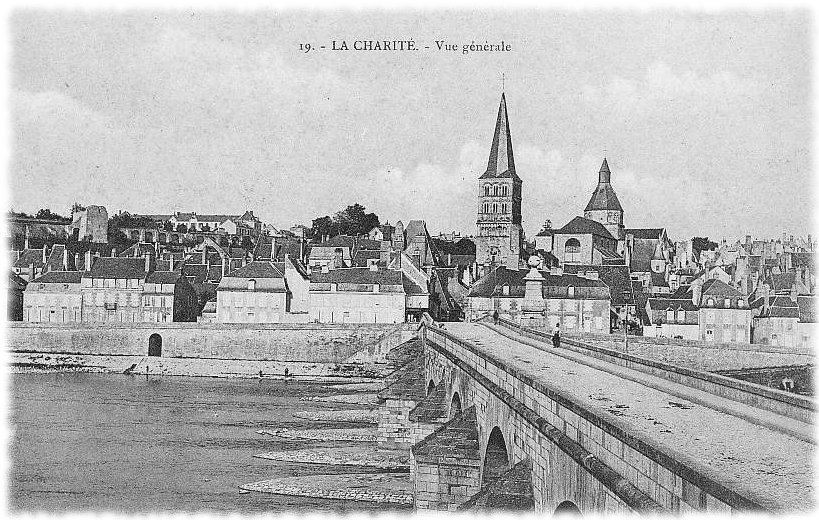 LA CHARITE SUR LOIRE Vue générale PONT église 1905